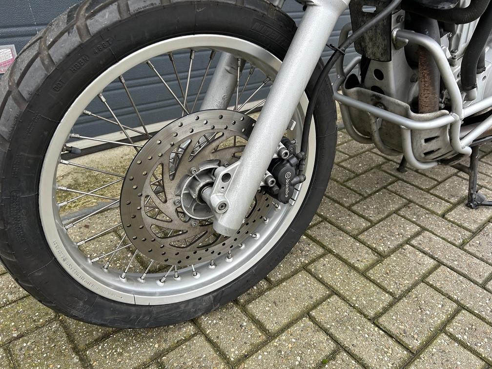 BMW F650GS ABS, 2002 met 31 dkm, 1e eig, topkoffer, valbeugel etc €2995,-