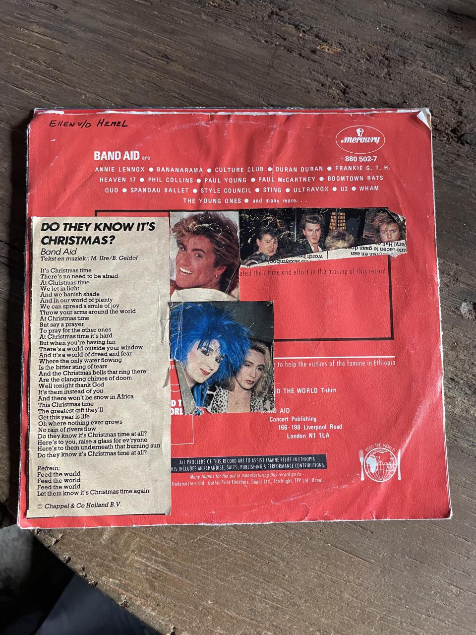 Single Do they Knew it’s Christmas