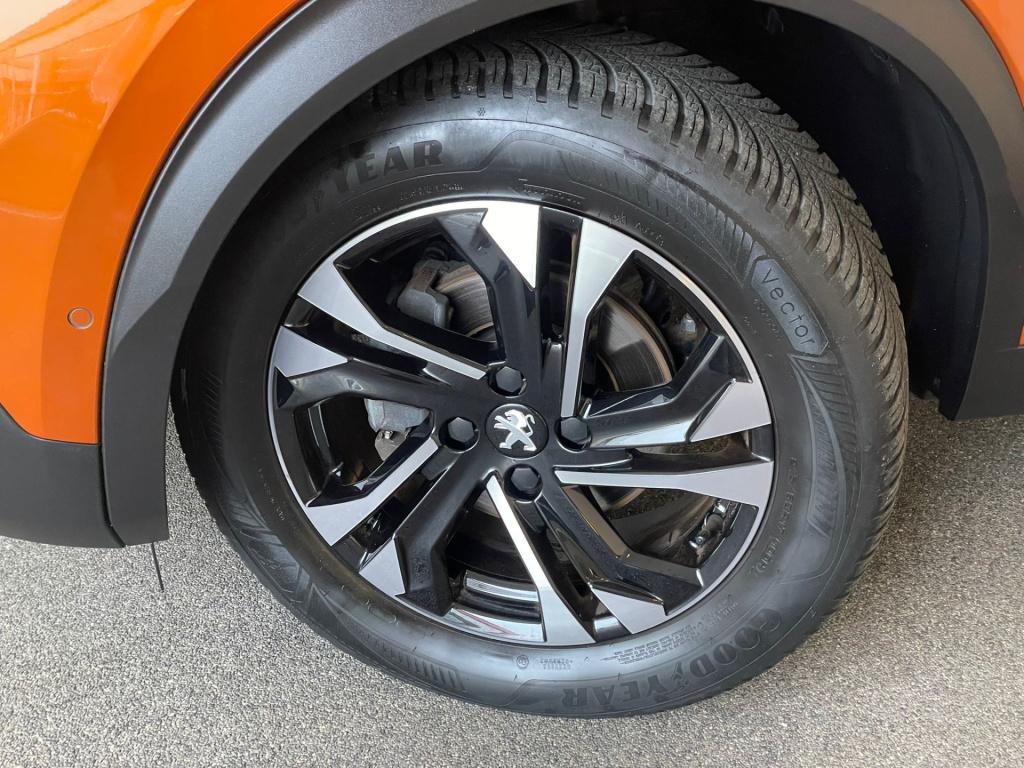 Peugeot 2008 1.2 puretech gt-line