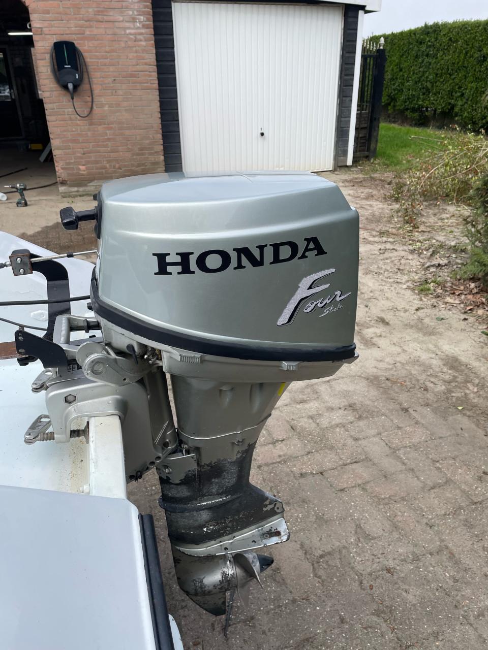 Honda buitenboordmotor 8 pk kortstraart