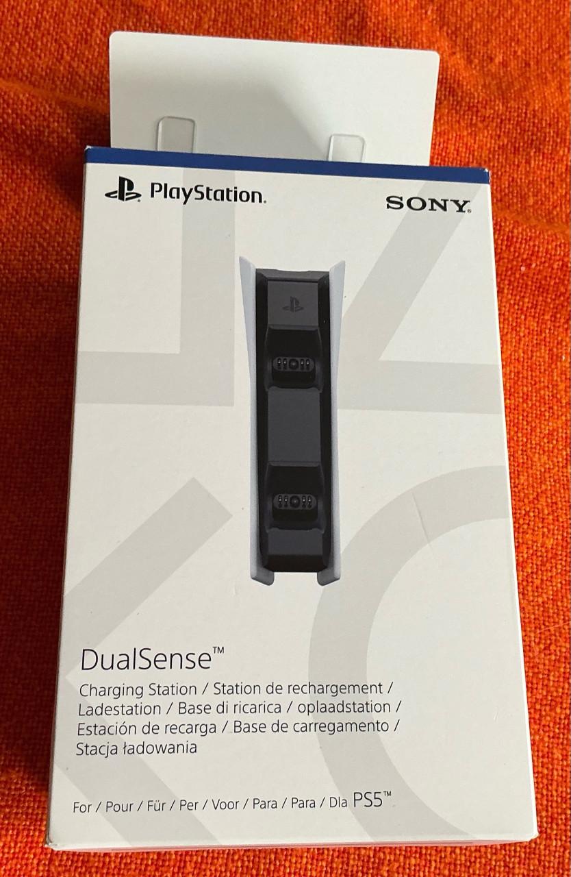 Sony playstatio ps5 dualsense  charging station
