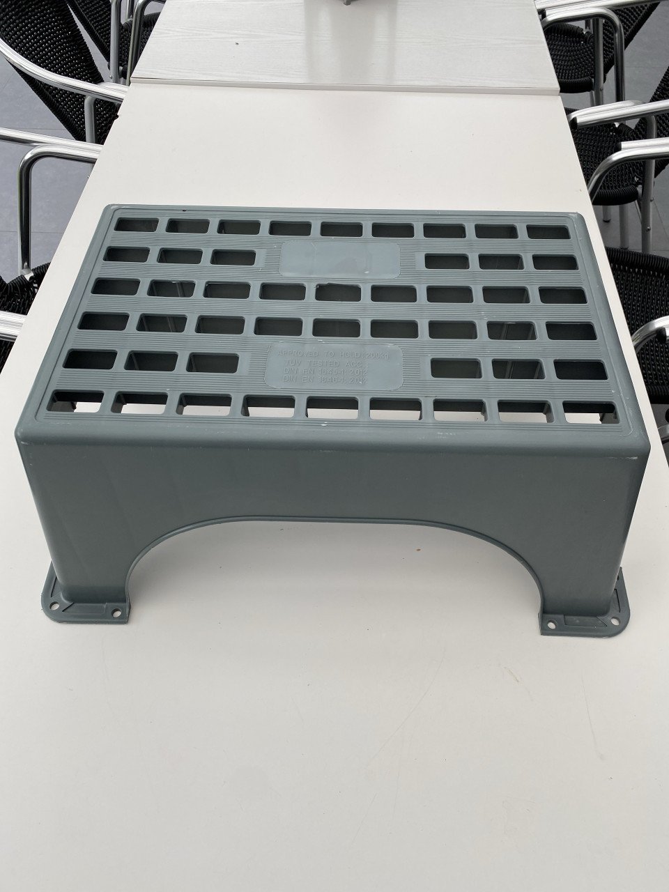 Caravan opstap Fiamma step Magnum