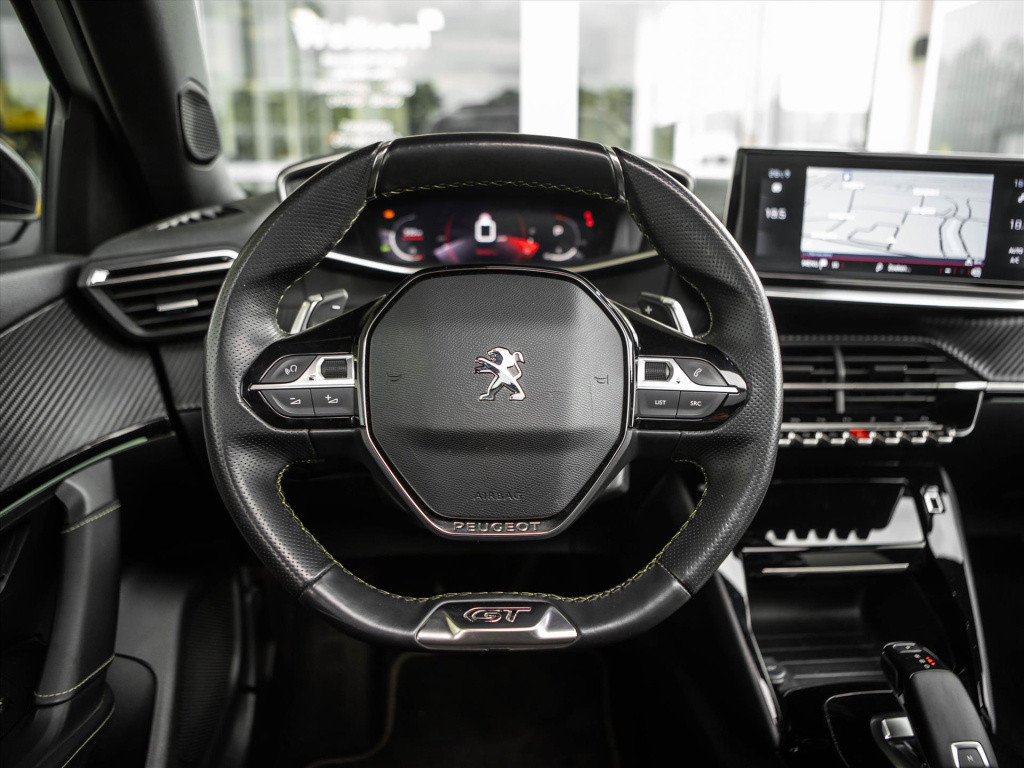 Peugeot 2008 1.2 puretech 130pk gt-line automaat | panoramadak | camera | n
