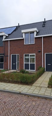 Mooie bijna nieuwe instap klare eensgezinswoning A++