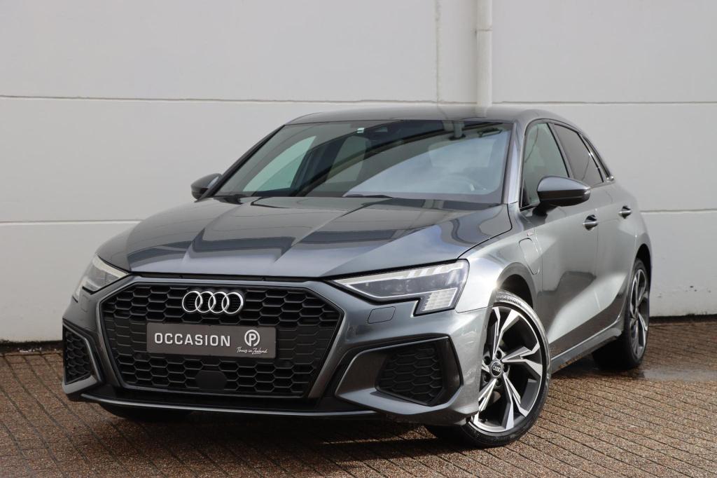 Audi A3 sportback 40 tfsi e s edition 204pk s-tronic