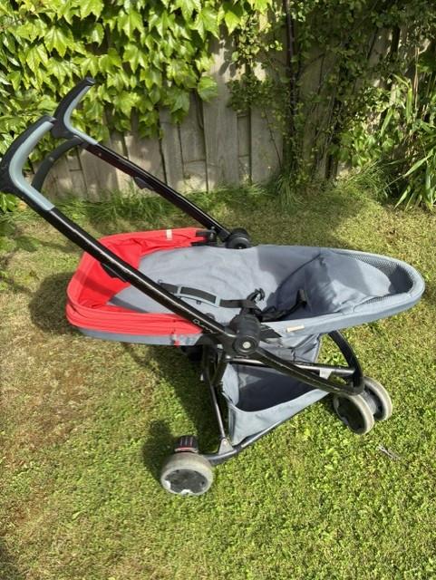Quinny Zapp Flex buggy met ligstand grijs/rood