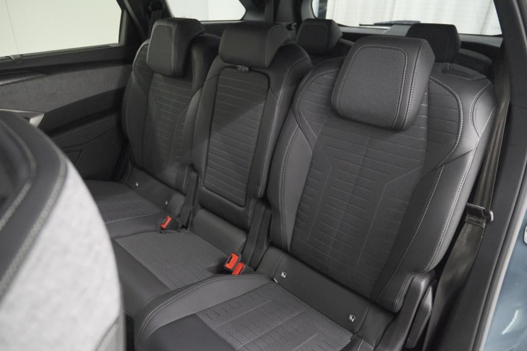 Peugeot 5008 1.2 hybrid 145 gt 7p | adaptieve cruise control | camera | ele