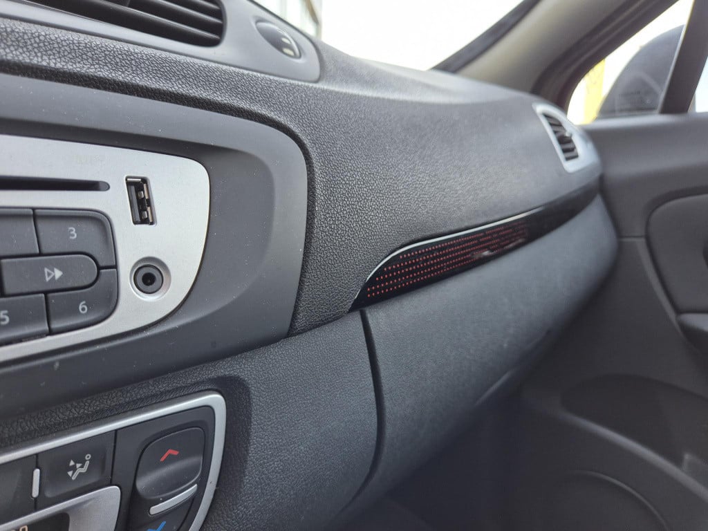Renault Scenic 1.6 16v 110 expression climate control, bluetooth, navigatie