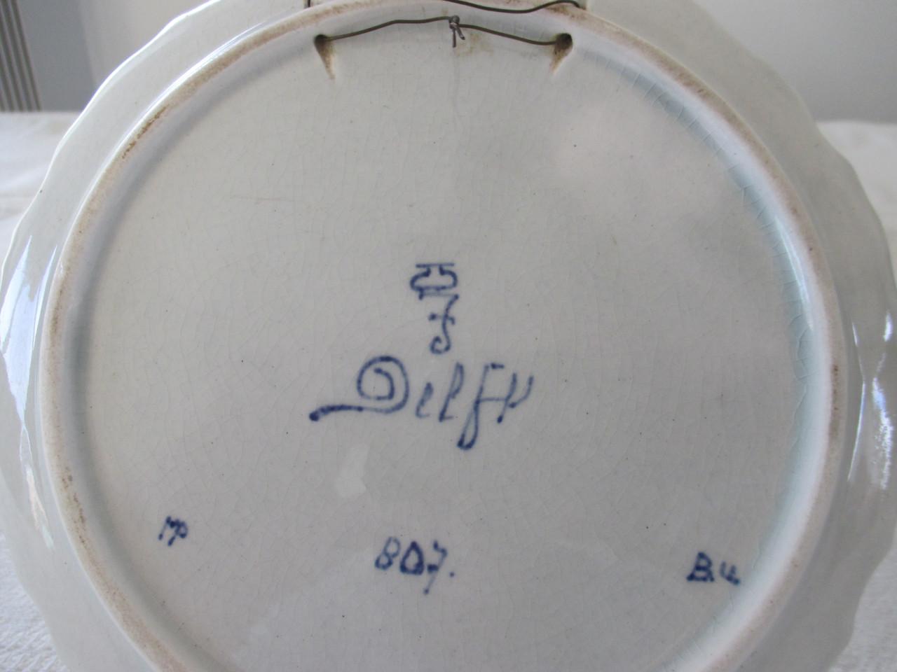 2 Mooie oude bij elkaar passende Delftsblauwe Bordjes ( De Porceleyne Fles