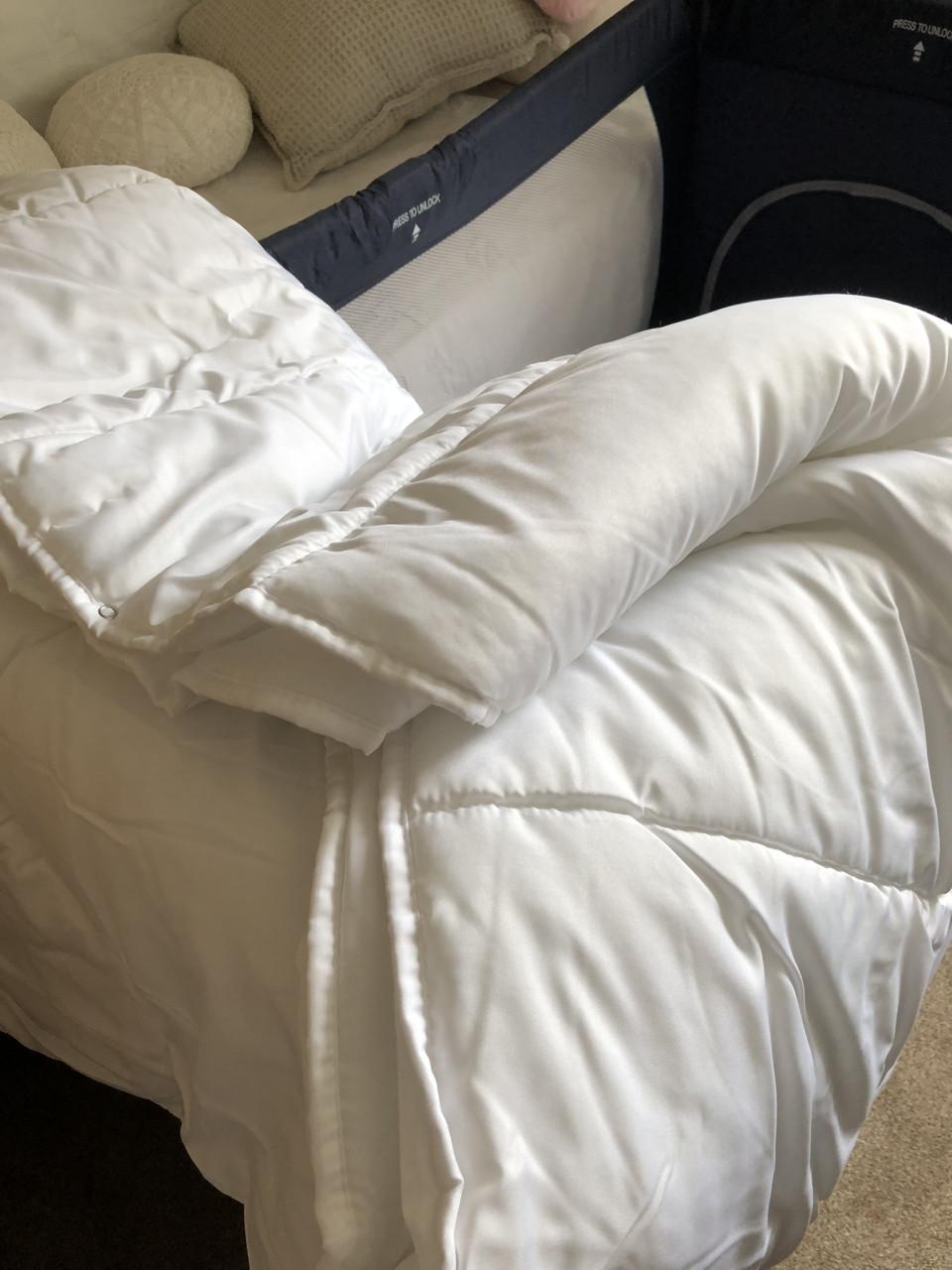 Te koop 4 seizoenen dekbed.(nieuw).