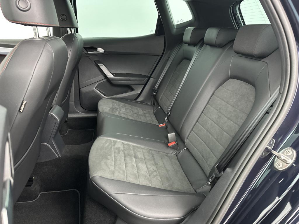 Seat Arona 1.0 tsi fr business intense | licht metalen wielen
