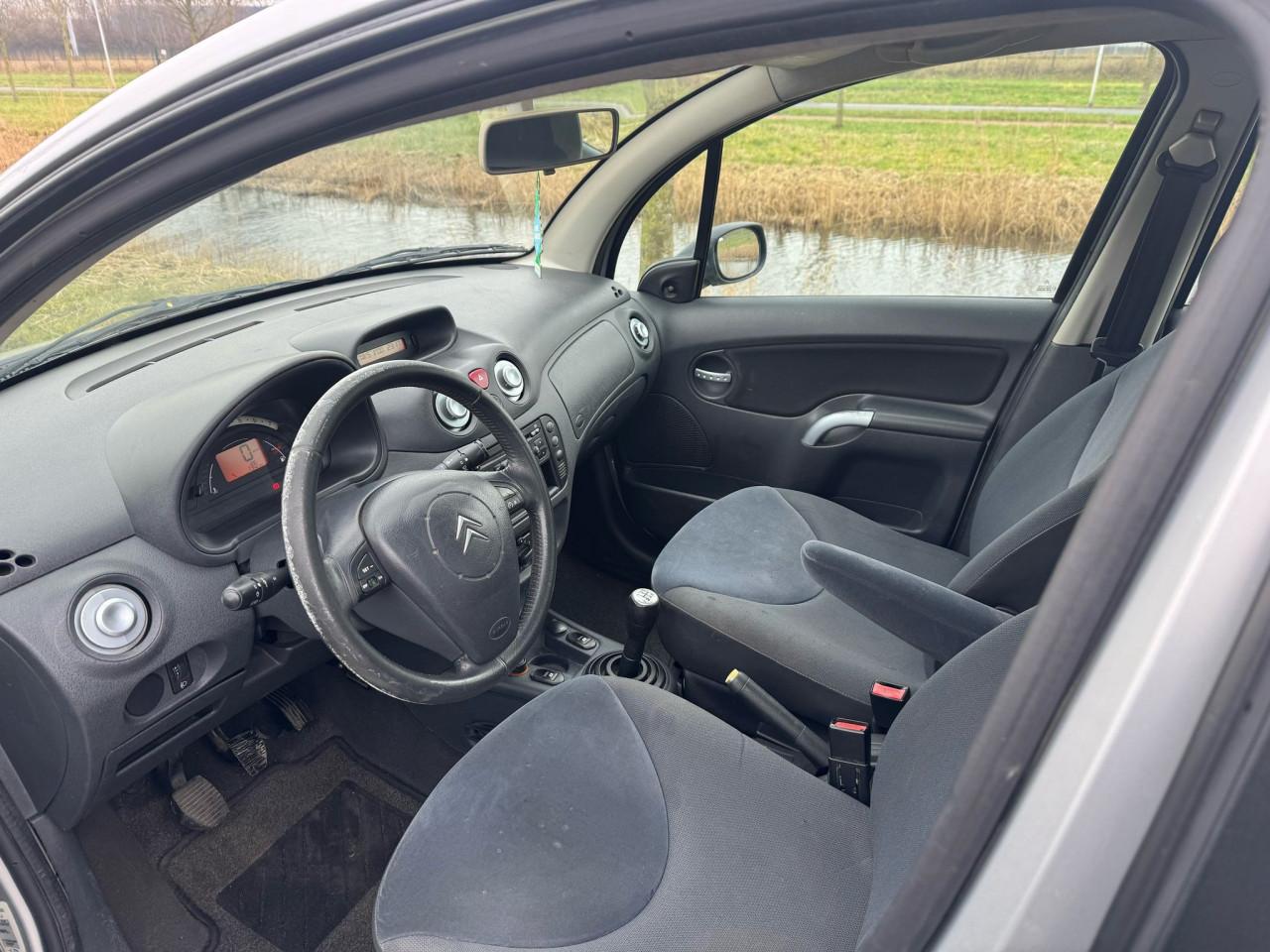 Citroen c3 bj 2004. 1250 euro