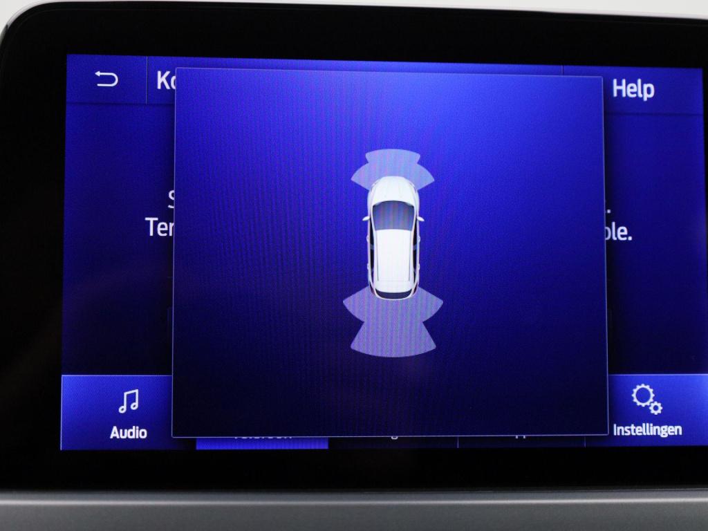 Ford Focus 1.0 ecoboost hybrid titanium style | airco | apple carplay / and