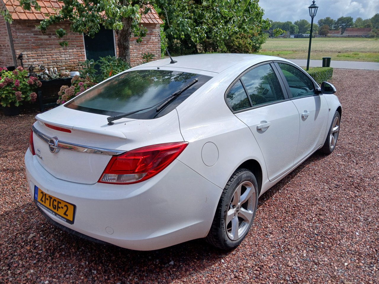 Opel insignia 1.8 5drs bj 2009 81000 km