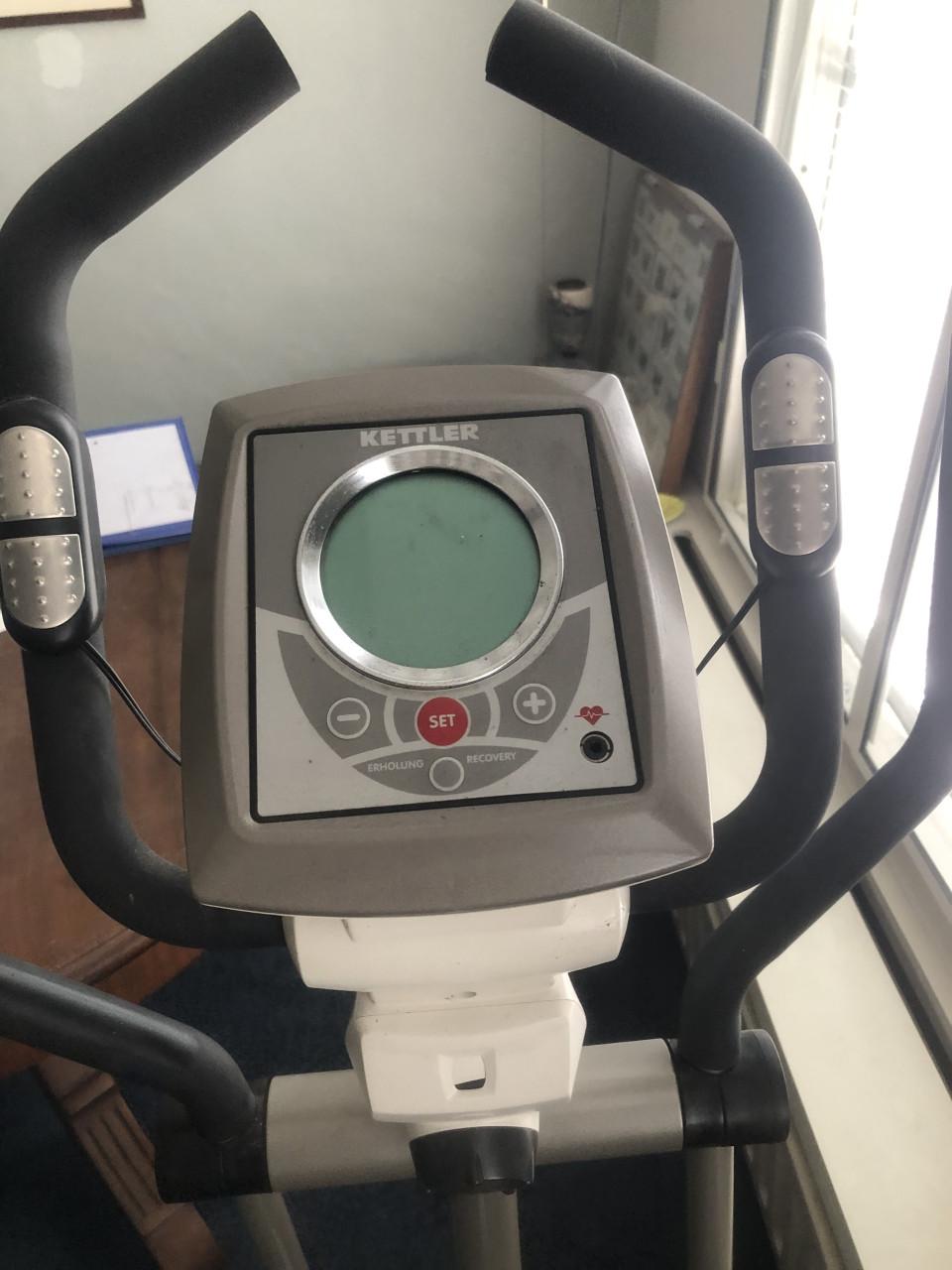 Crosstrainer