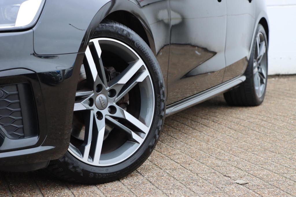 Audi A4 avant 40 tfsi launch edition sport