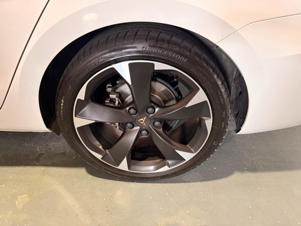 Cupra Leon Sportstourer 1.5 tsi e-hybrid phev business