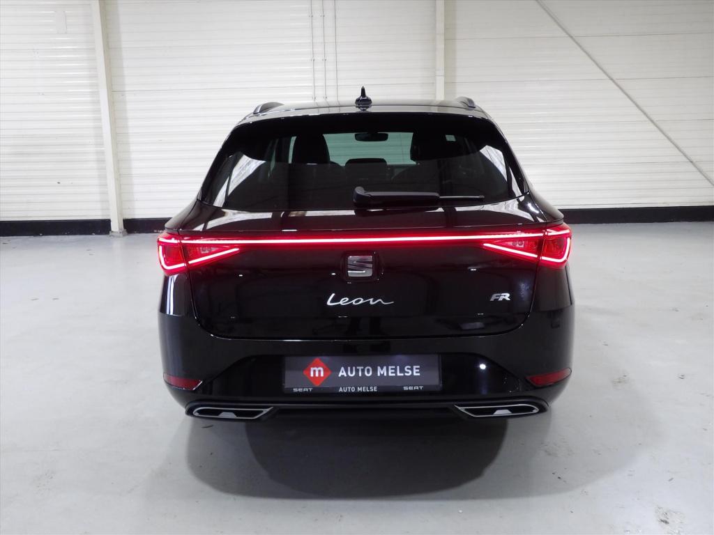 Seat Leon sportstourer 1.5 tsi 150pk fr business intense