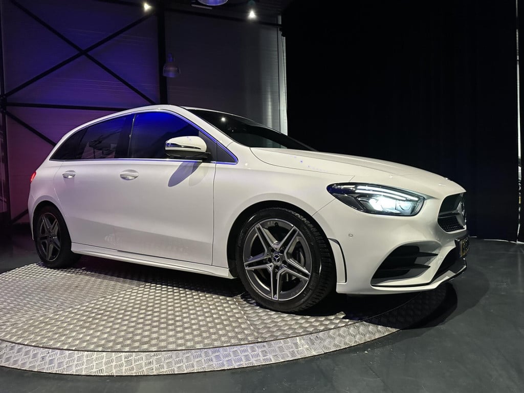 Mercedes-Benz B-Klasse 200 business solution amg