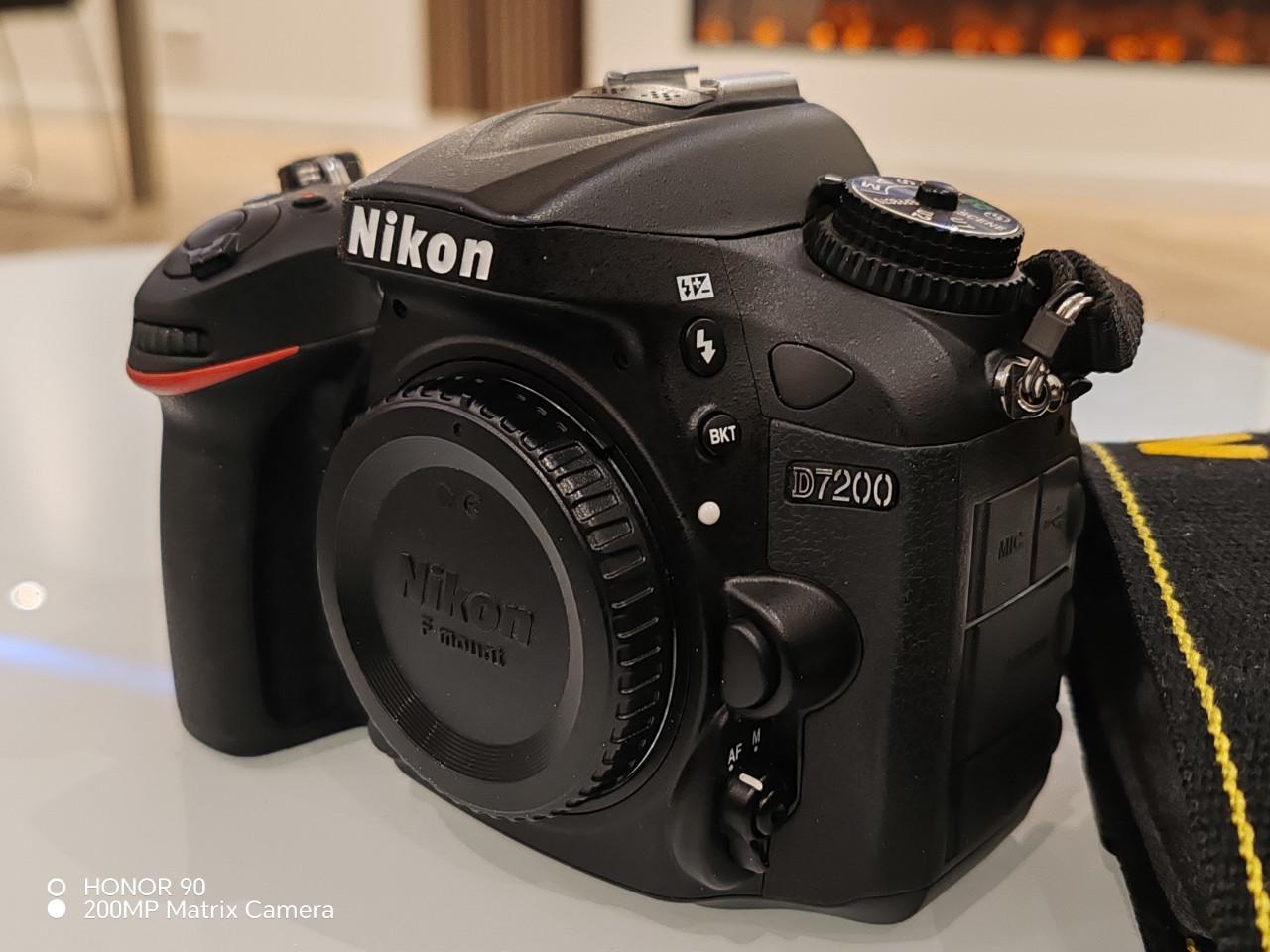 Nikon d7200 en 18-140 lens