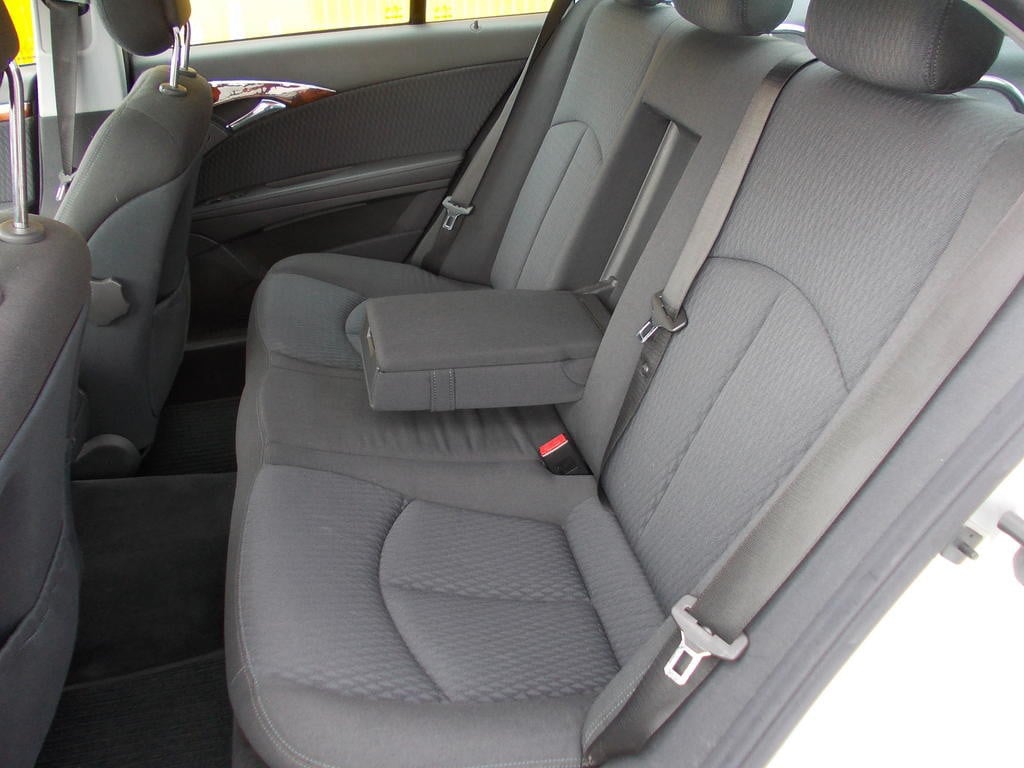 Mercedes-Benz E-Klasse 220 cdi elegance aut. e220cdi