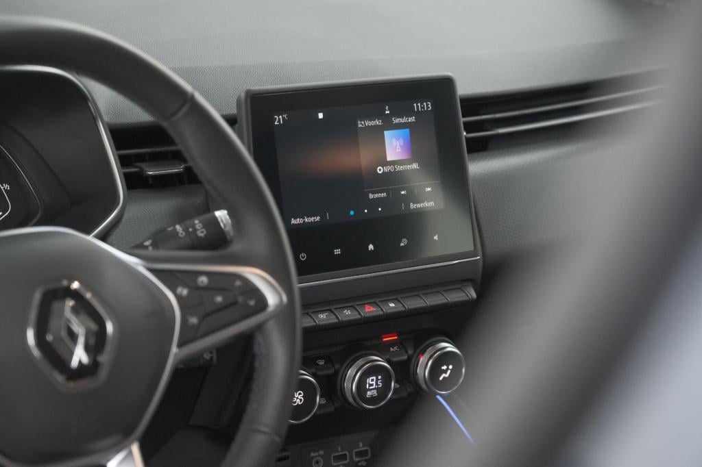 Renault Clio 1.0 tce intens | trekhaak | parkeersensoren | climate control 