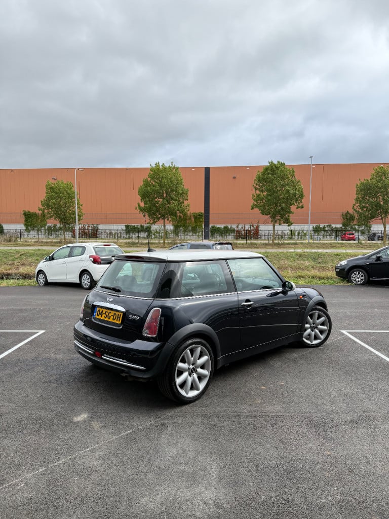 Mini Cooper 1.6 - chili - origineel nl - nap!