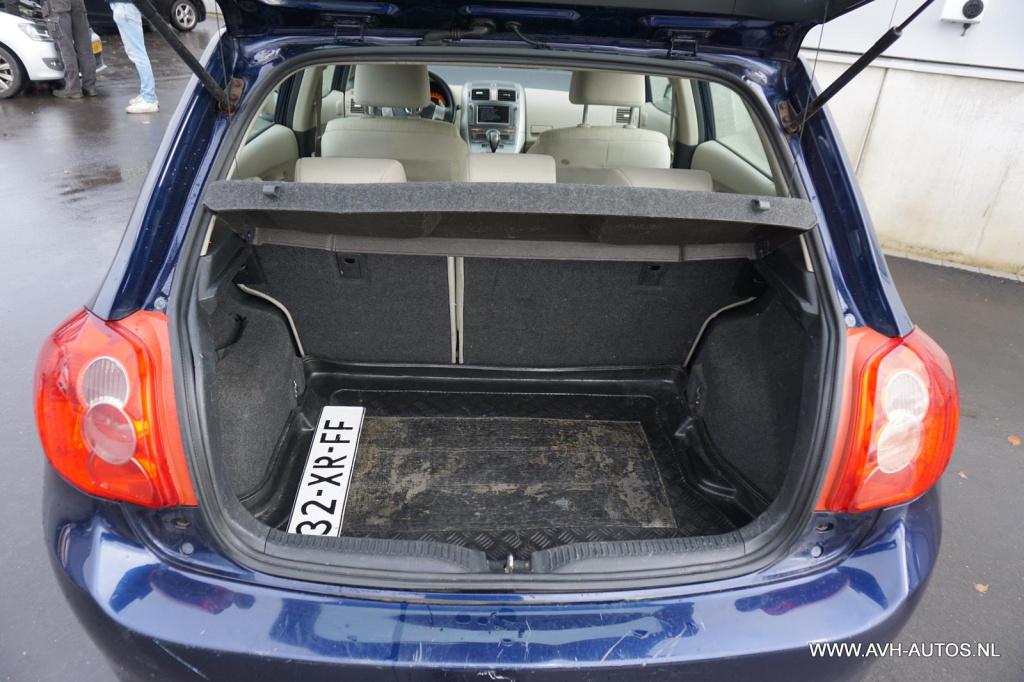 Toyota Auris 1.6-16v luna business automaat