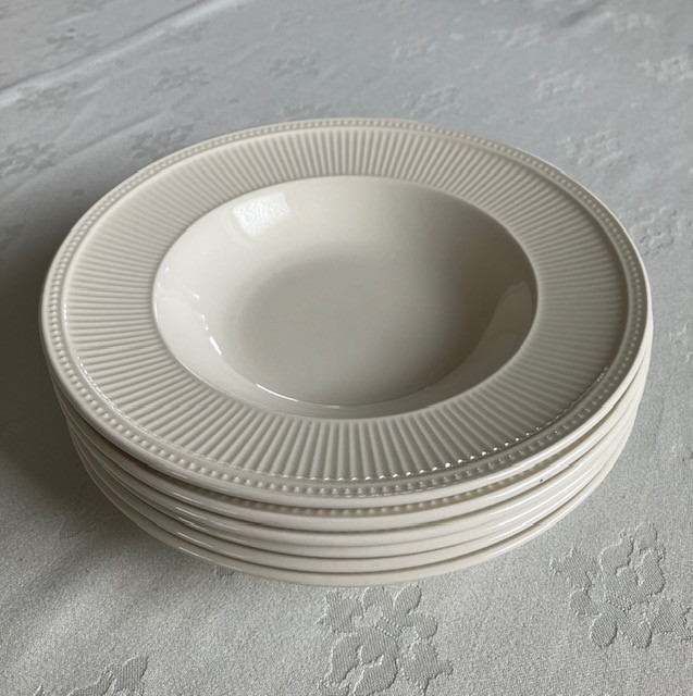 WEDGWOOD SERVIES WINDSOR ONDERDELEN IN PRIMA STAAT
