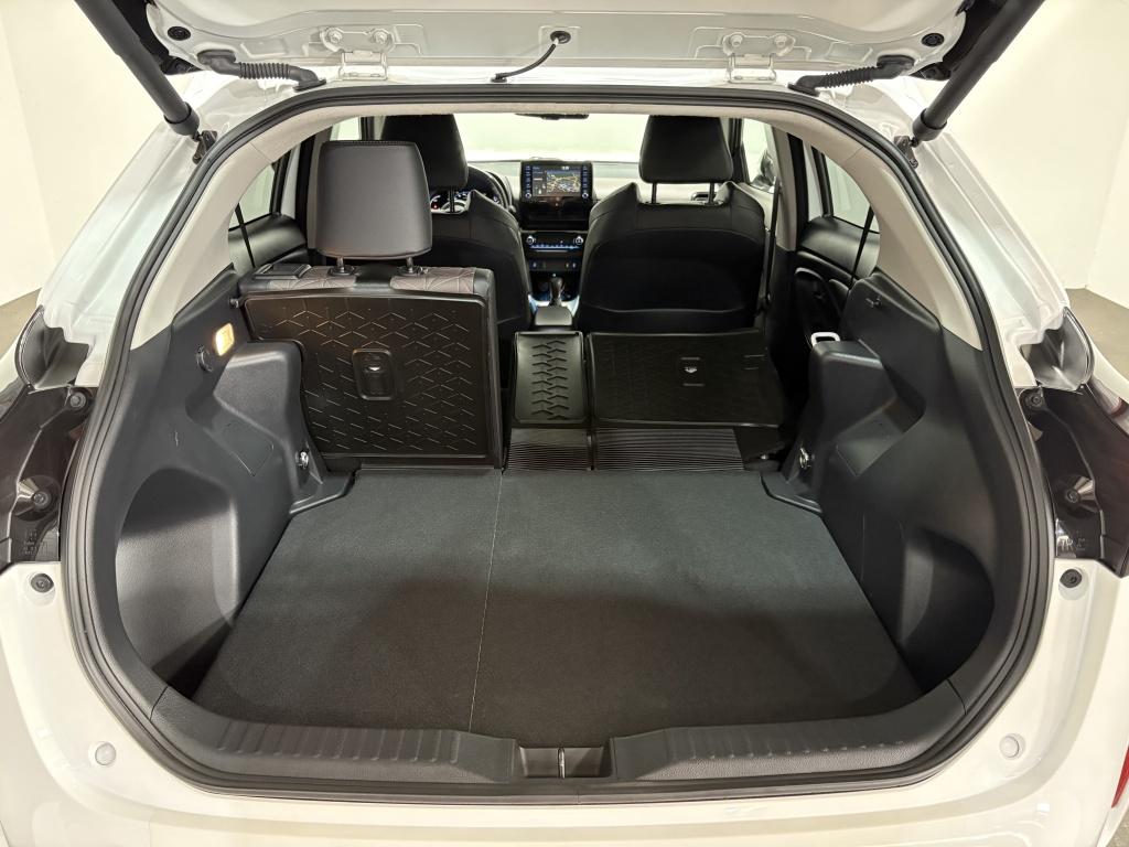 Toyota Yaris Cross 1.5 hybrid executive | 360 camera | bsm | stoelverwarmin