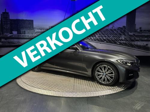 BMW 3-serie 320i high executive *facelift*memory*hud*camera*keyless