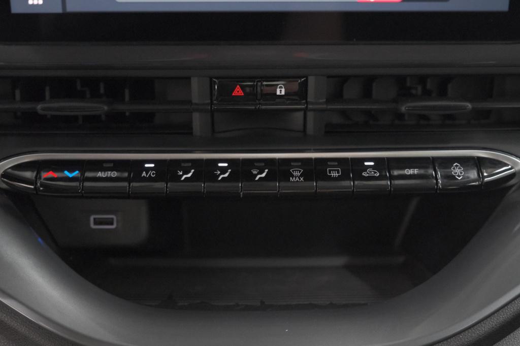 Fiat 500 urban 42 kwh | soh 97.6% | 3 fase laadfunctie | camera | apple car
