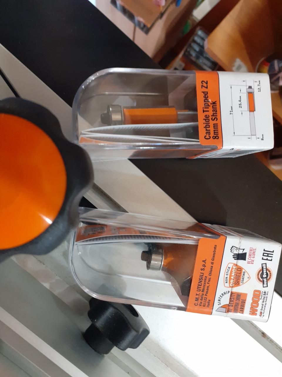 Nieuwe cmt freestafel met 2400w bovenfrees met 2 x gratis frees  voor 1550