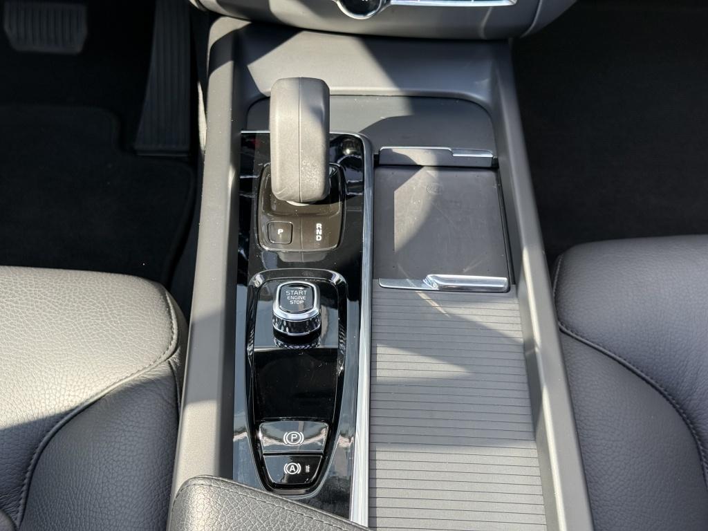 Volvo XC60 t6 398pk recharge inscription| pano| leder| camera|keyless awd v