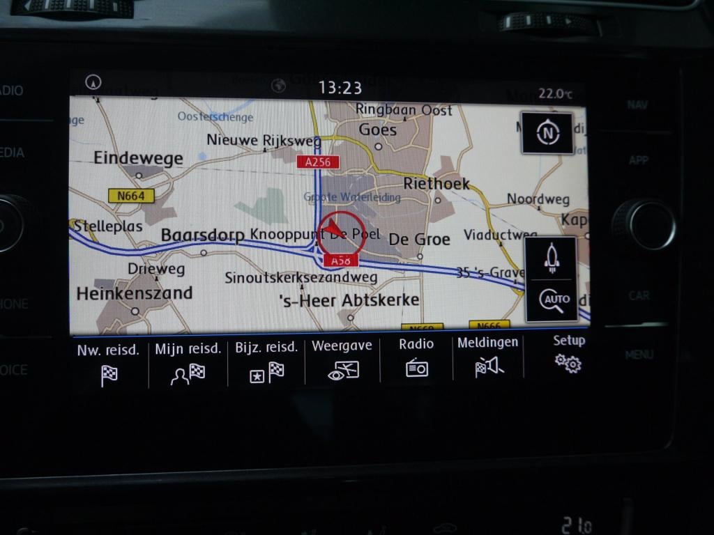 Volkswagen Golf 1.5 tsi highline|rijklaar