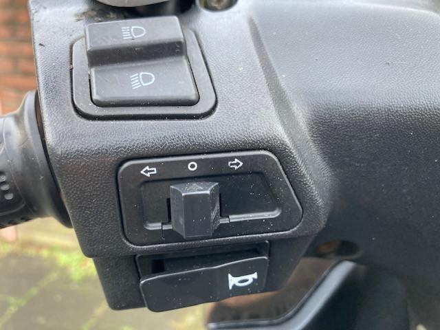 GEEN RIJBEWIJS ? NIET NODIG MET DEZE STOERE IVA T3 !