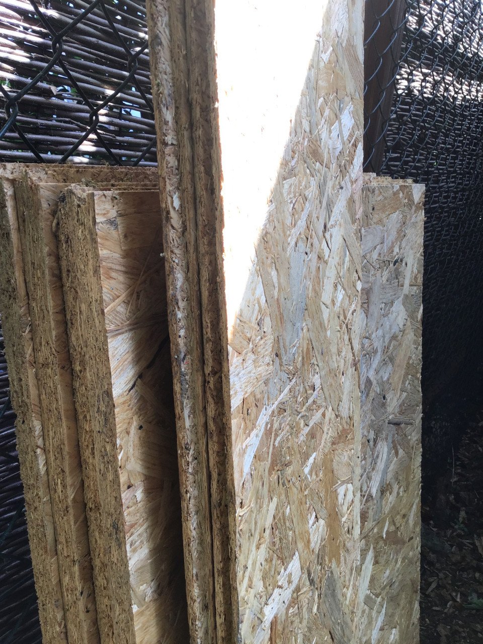 Gratis 4 bouwplaten en 2 planken