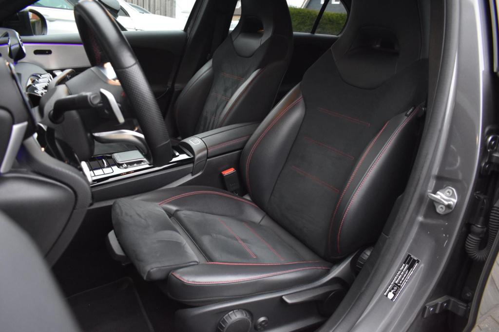 Mercedes-Benz A-Klasse 180 amg night | sfeerverlichting | apple carplay | c