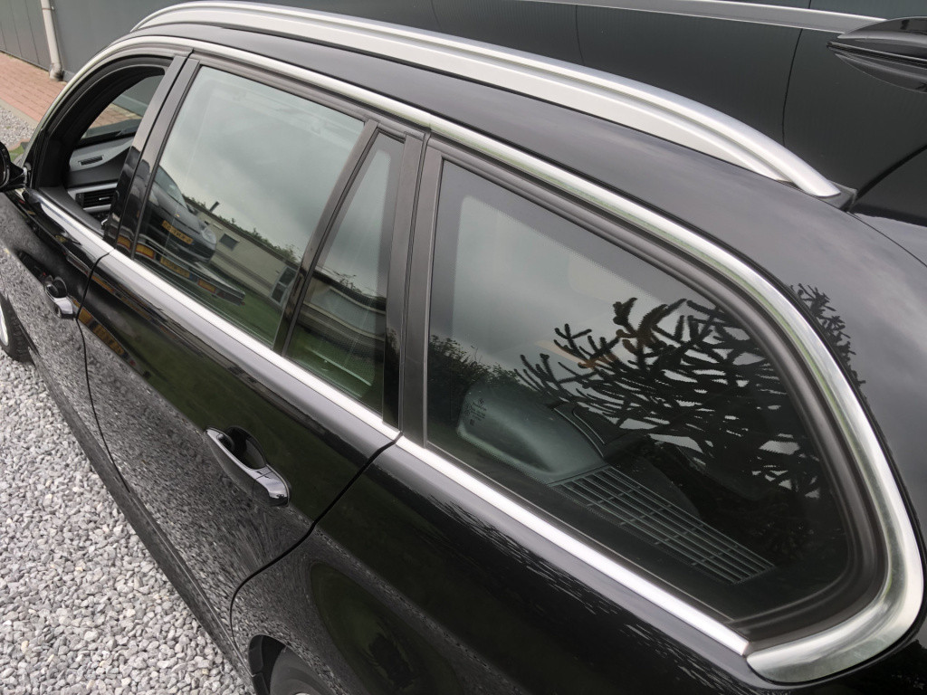 BMW 3-serie touring 318i high executive m-sport edition
