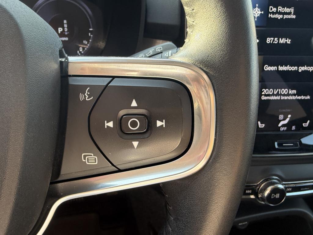 Volvo XC40 1.5 t4 recharge inscription expression