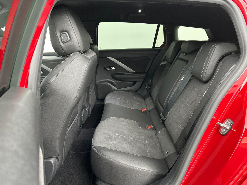 Opel Astra electric 54 kwh gs | demonstratie model | nav | carplay | alcant