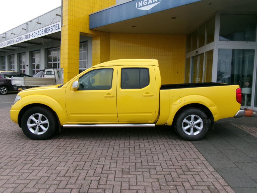 Nissan Navara 2.5 dci dubb.cab. (lees tekst!!)