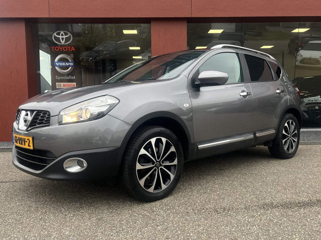 Nissan Qashqai 2.0 connect edition | camera | cruise | navi | trekhaak