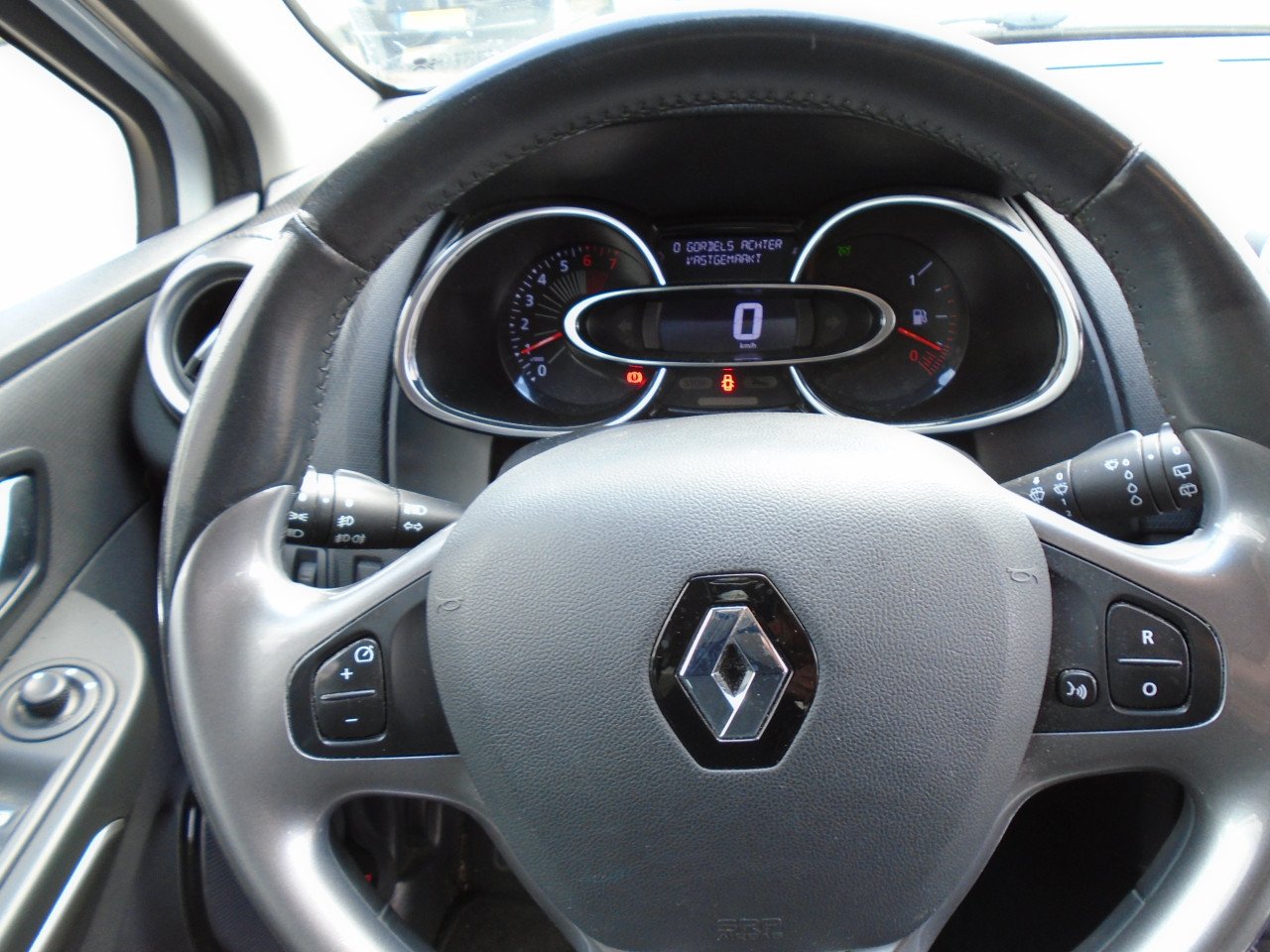 Renault Clio Estate 0.9 Tce Limited
