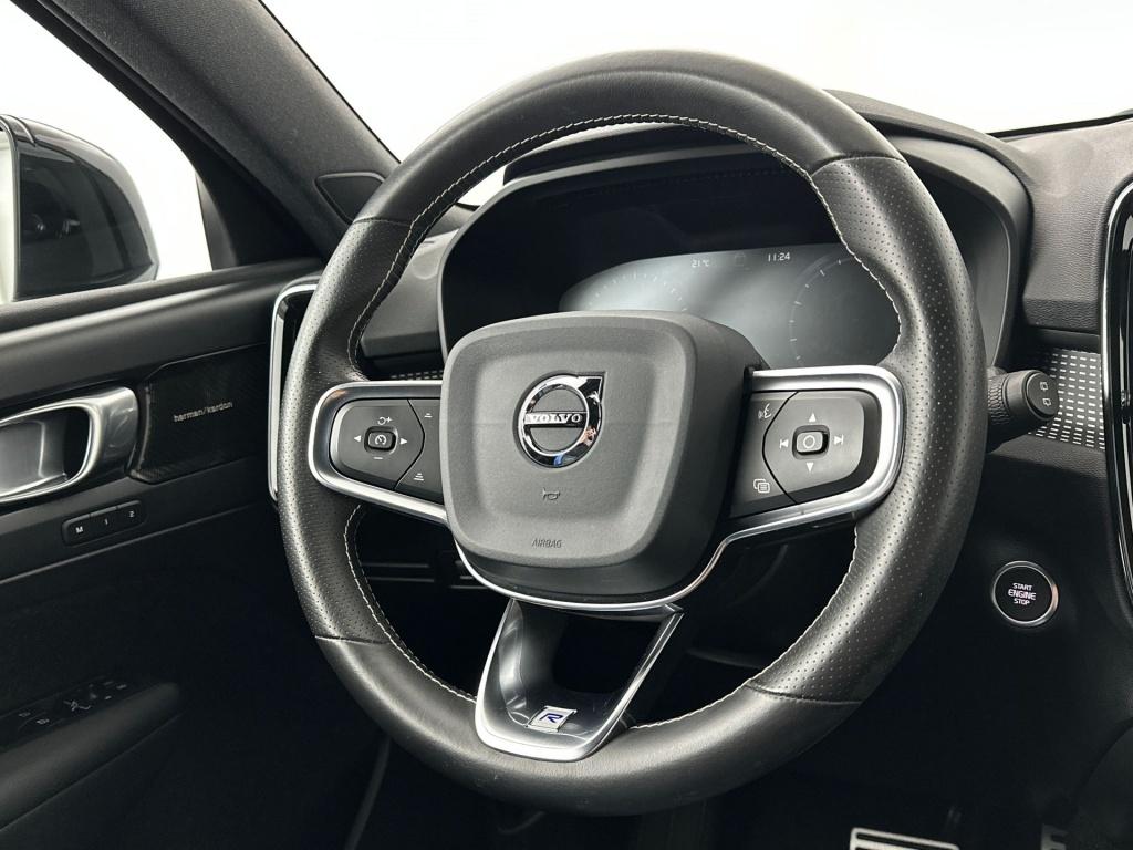 Volvo XC40 1.5 t3 r-design | 360 | electr. stoelen | harman kardon | parkee
