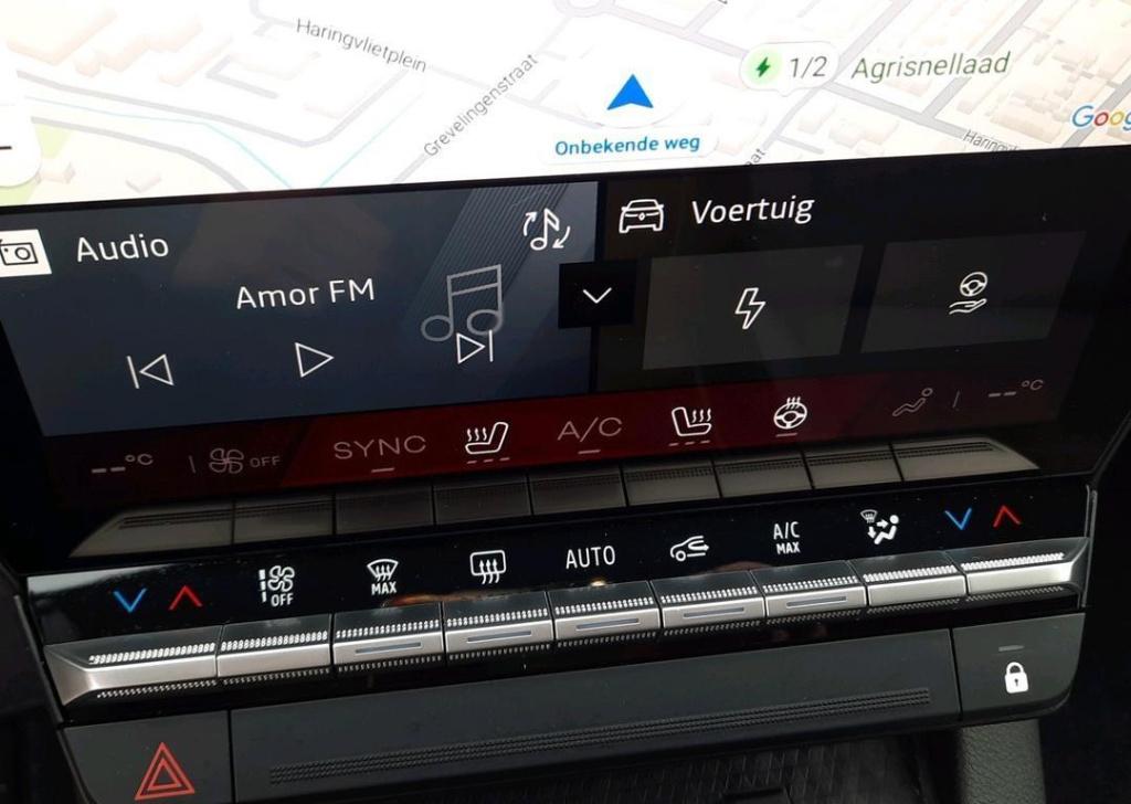 Renault Scenic e-tech ev87 long range techno