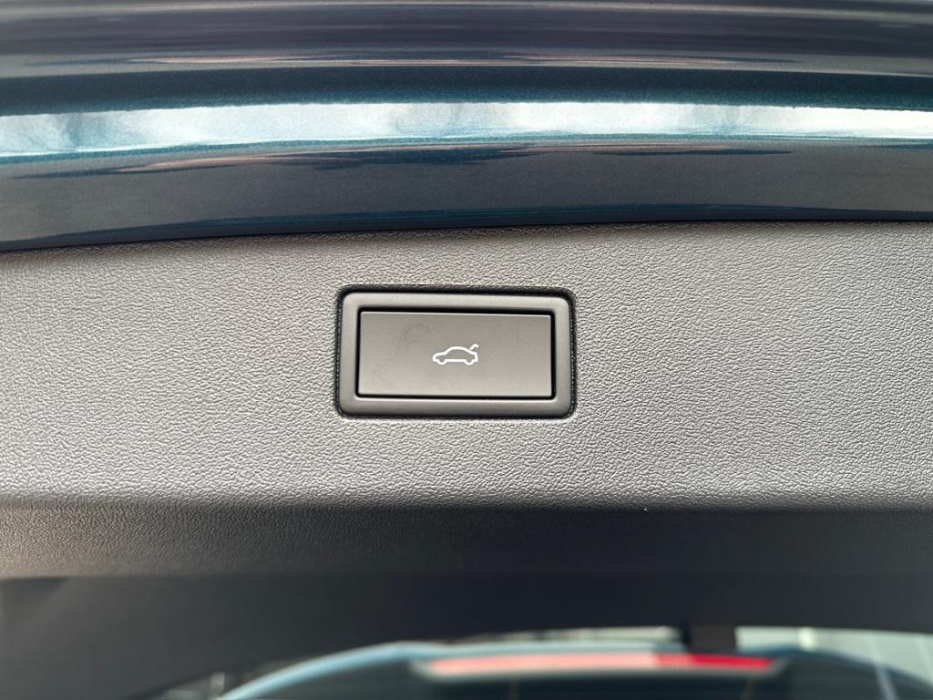 Volkswagen Tiguan 1.5 ehybrid r-line | black line | head-up | 360 camera | 