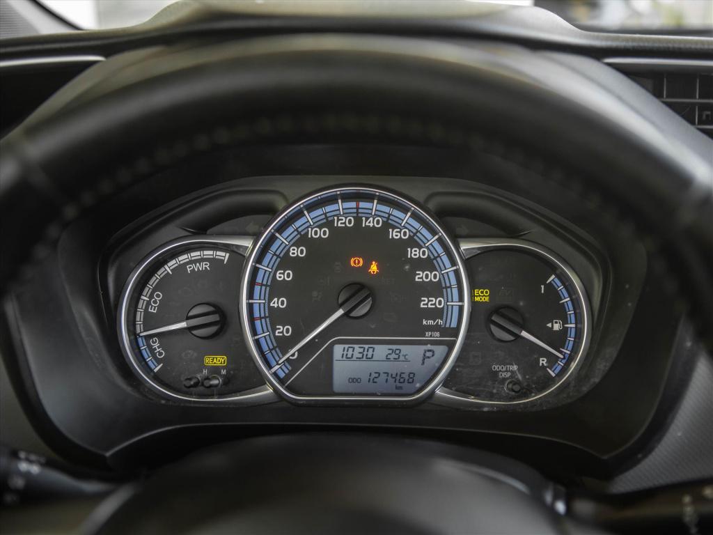 Toyota Yaris 1.5 hybrid comfort automaat