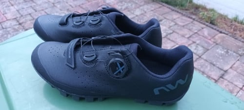 Northwave MTB/Spinningschoenen NIEUW. Bieden vanaf 60 euro.