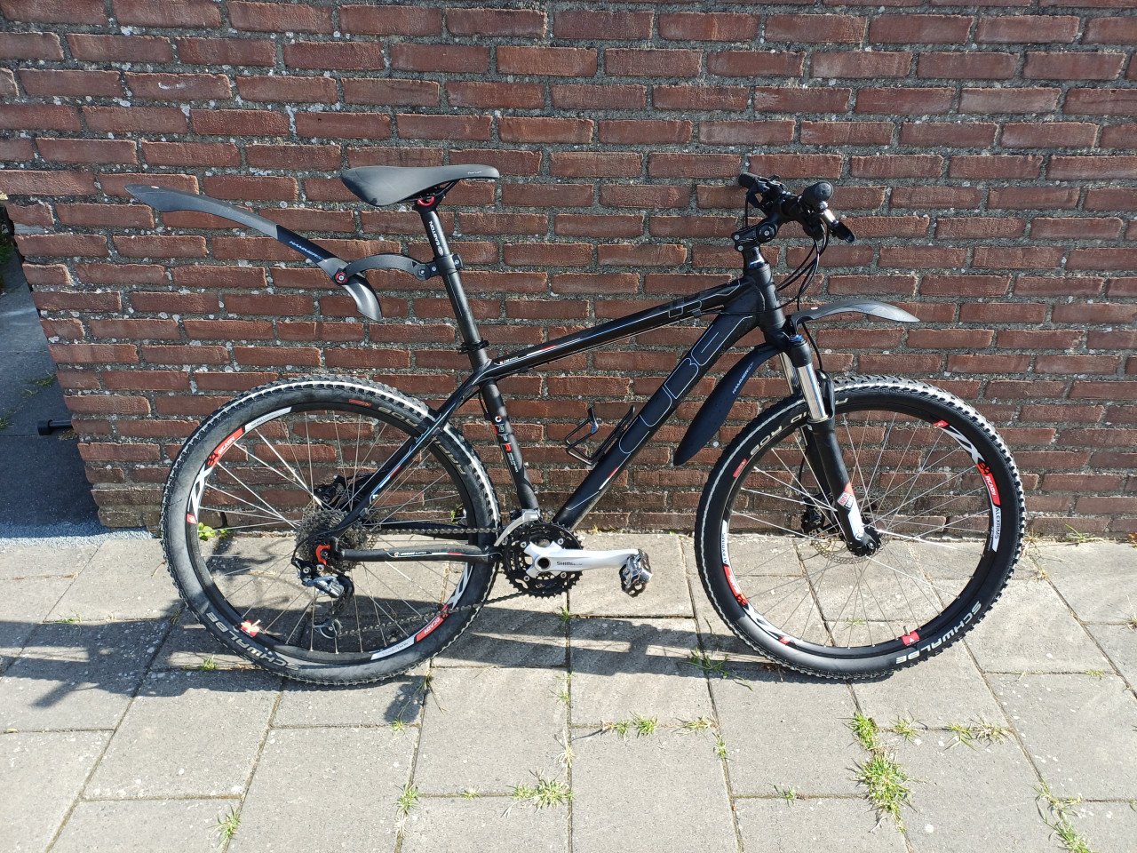Mountainbike Cube LTD